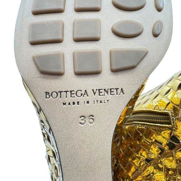 NEW Bottega Veneta Comet Mirror Boot in Gold Size 36 / 6 MSRP $4,500 - Picture 11 of 15
